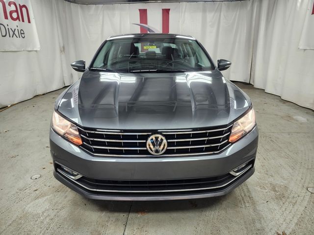 2016 Volkswagen Passat 1.8T SE Technology