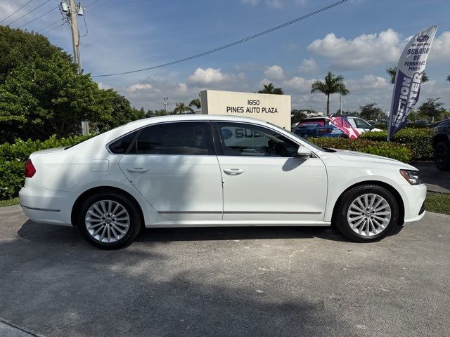 2016 Volkswagen Passat 1.8T SE