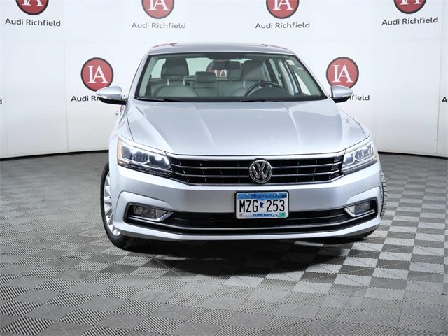 2016 Volkswagen Passat 1.8T SE