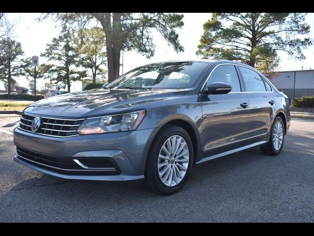 2016 Volkswagen Passat 1.8T SE