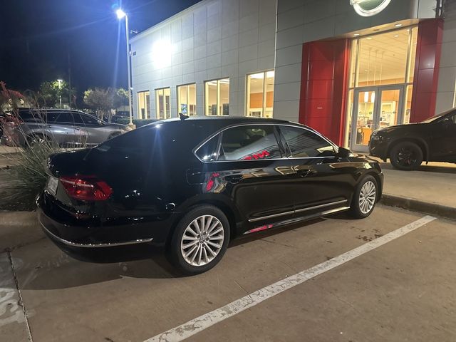 2016 Volkswagen Passat 1.8T SE