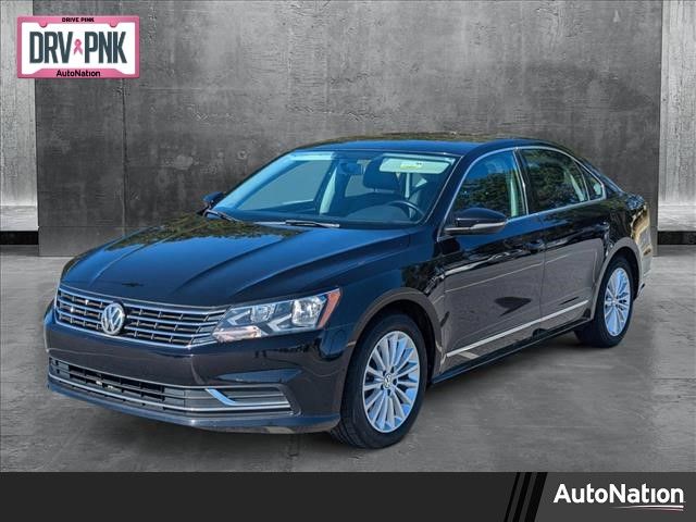 2016 Volkswagen Passat 1.8T SE