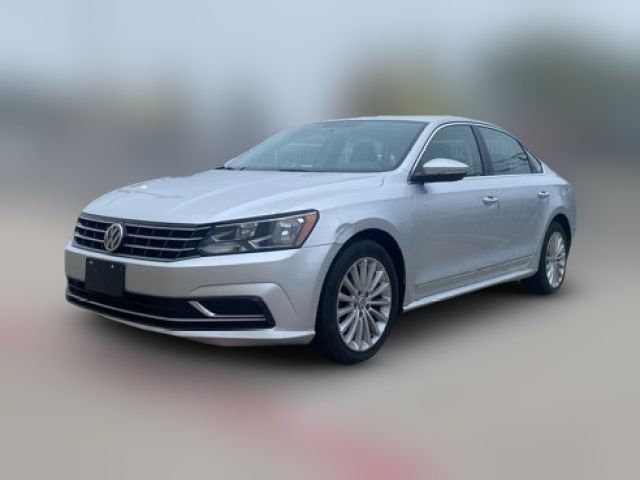 2016 Volkswagen Passat 1.8T SE