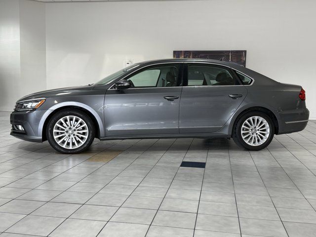 2016 Volkswagen Passat 1.8T SE