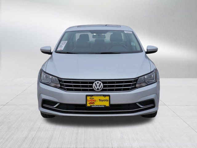 2016 Volkswagen Passat 1.8T SE