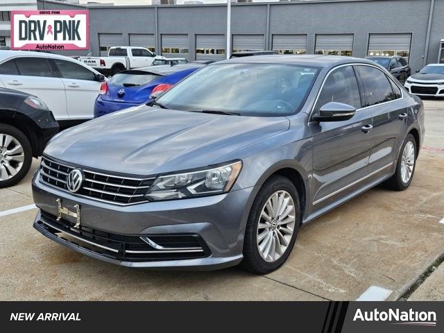 2016 Volkswagen Passat 1.8T SE