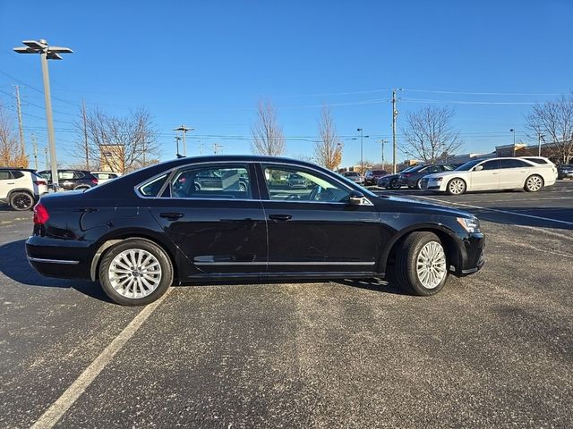 2016 Volkswagen Passat 1.8T SE