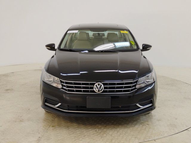 2016 Volkswagen Passat 1.8T SE