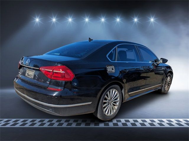 2016 Volkswagen Passat 1.8T SE