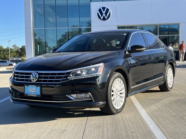 2016 Volkswagen Passat 1.8T SE Technology