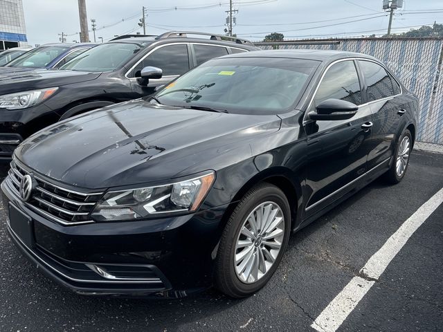 2016 Volkswagen Passat 1.8T SE