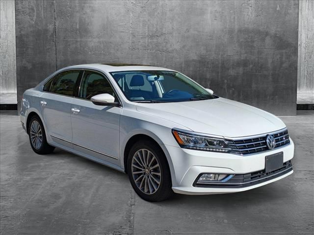 2016 Volkswagen Passat 1.8T SE