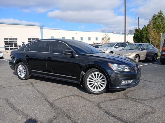 2016 Volkswagen Passat 1.8T SE Technology