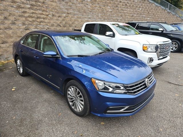 2016 Volkswagen Passat 1.8T SE