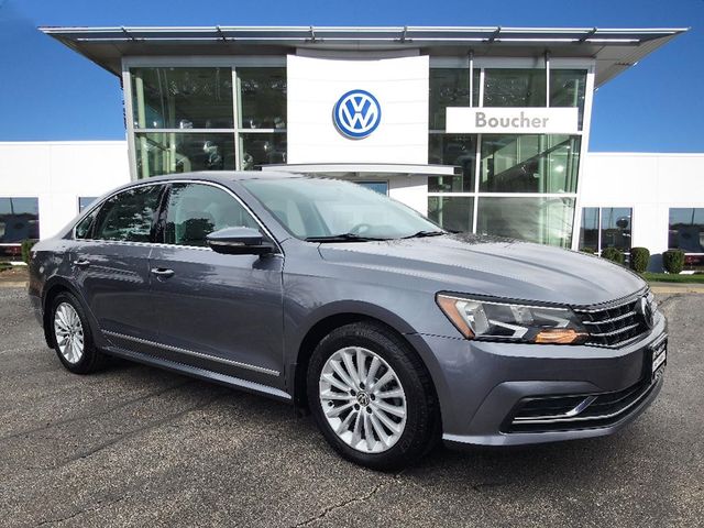 2016 Volkswagen Passat 1.8T SE