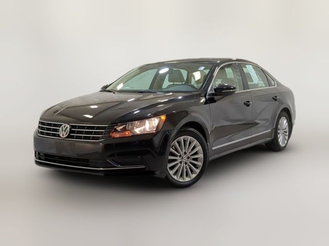 2016 Volkswagen Passat 1.8T SE