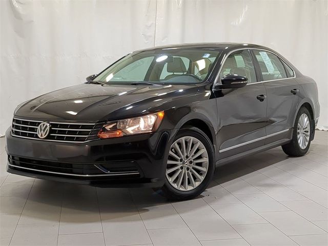 2016 Volkswagen Passat 1.8T SE