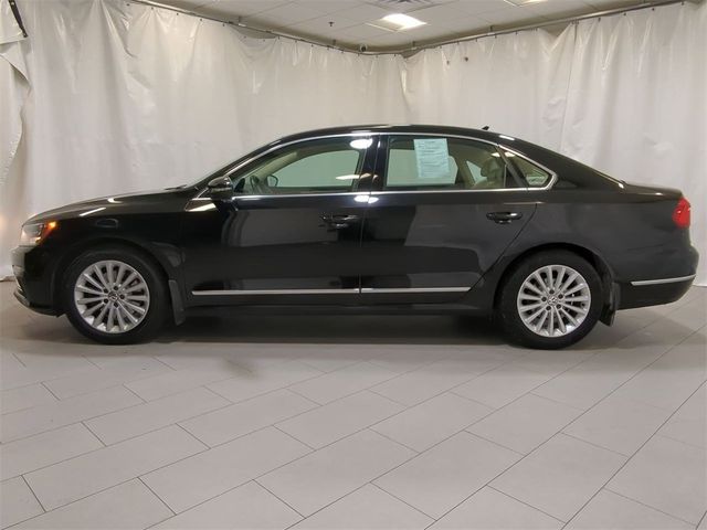 2016 Volkswagen Passat 1.8T SE