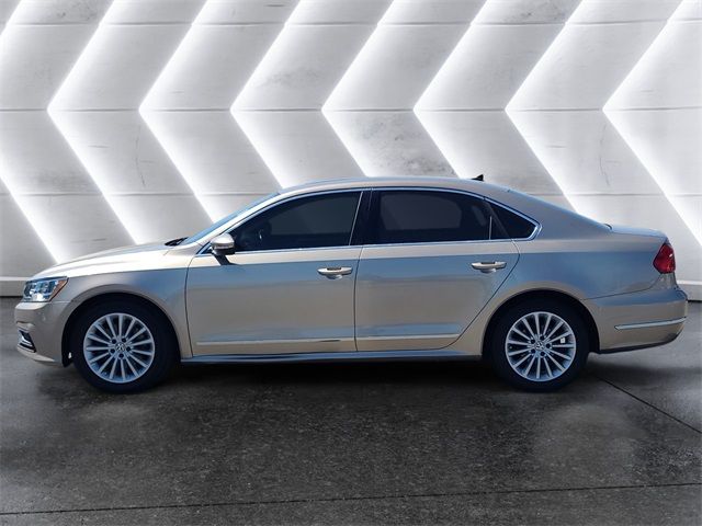 2016 Volkswagen Passat 1.8T SE