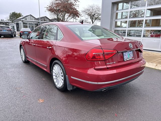 2016 Volkswagen Passat 1.8T SE