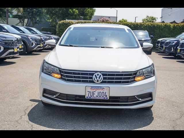 2016 Volkswagen Passat 1.8T SE