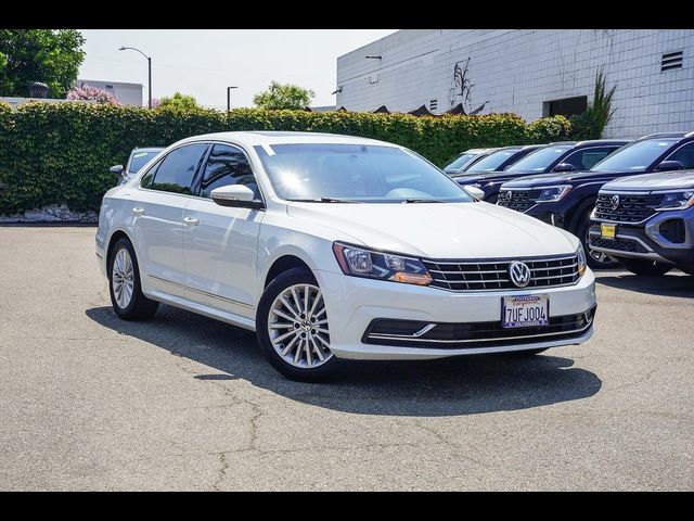 2016 Volkswagen Passat 1.8T SE