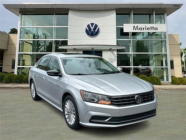 2016 Volkswagen Passat 1.8T SE