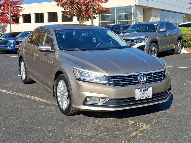 2016 Volkswagen Passat 1.8T SE