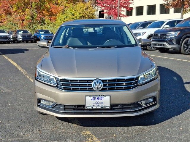 2016 Volkswagen Passat 1.8T SE