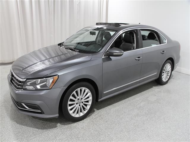 2016 Volkswagen Passat 1.8T SE