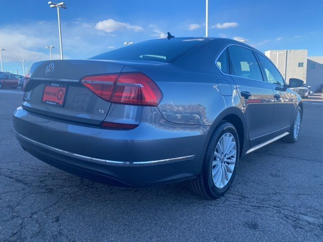 2016 Volkswagen Passat 1.8T SE