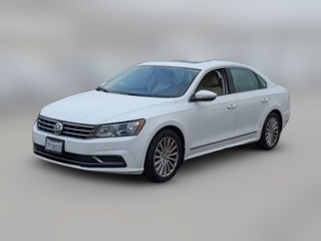 2016 Volkswagen Passat 1.8T SE