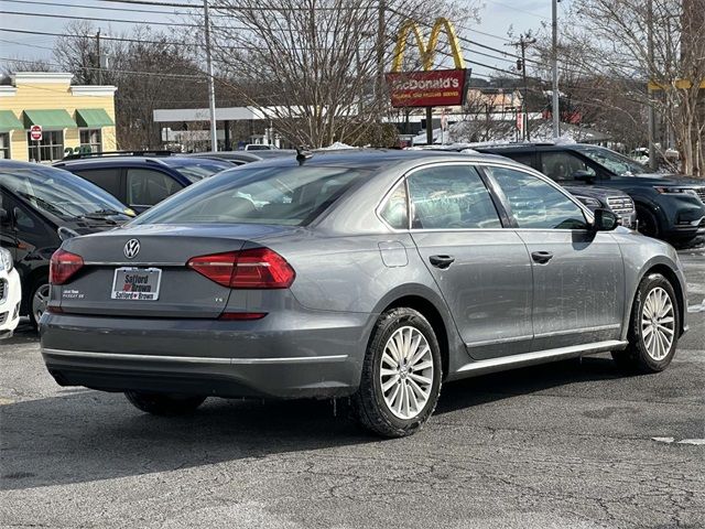 2016 Volkswagen Passat 1.8T SE