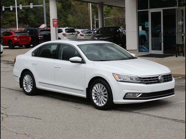 2016 Volkswagen Passat 1.8T SE Technology