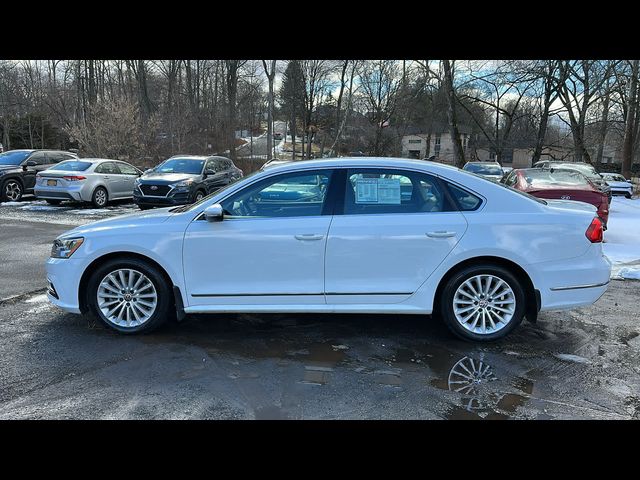 2016 Volkswagen Passat 1.8T SE