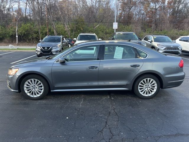 2016 Volkswagen Passat 1.8T SE Technology