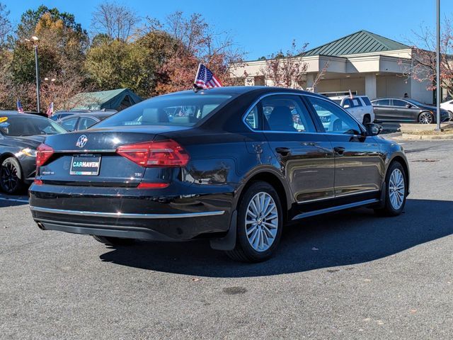 2016 Volkswagen Passat 1.8T SE