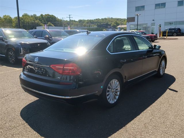 2016 Volkswagen Passat 1.8T SE