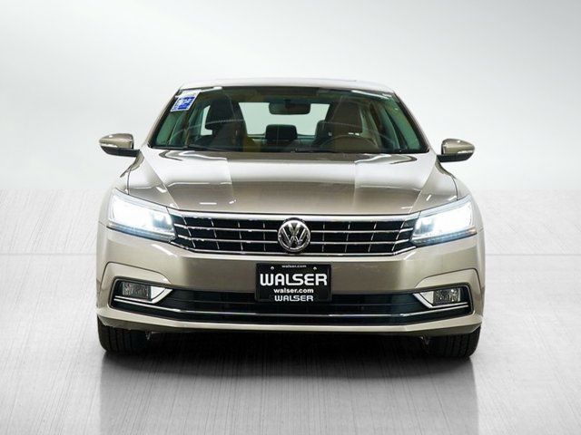 2016 Volkswagen Passat 1.8T SE
