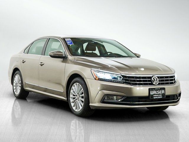 2016 Volkswagen Passat 1.8T SE