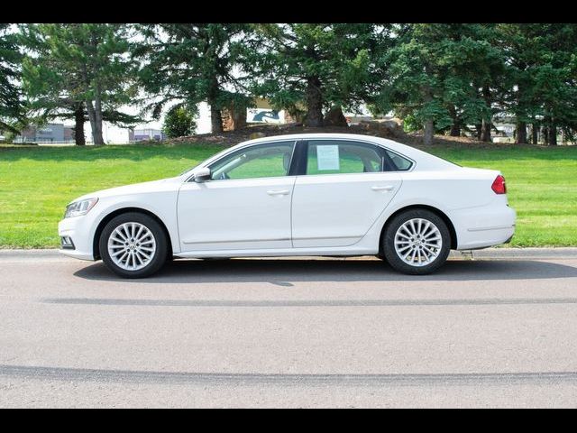 2016 Volkswagen Passat 1.8T SE Technology