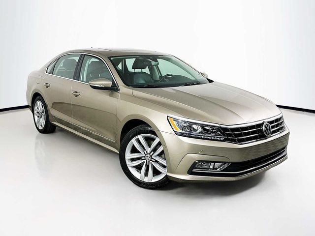 2016 Volkswagen Passat 1.8T SEL Premium