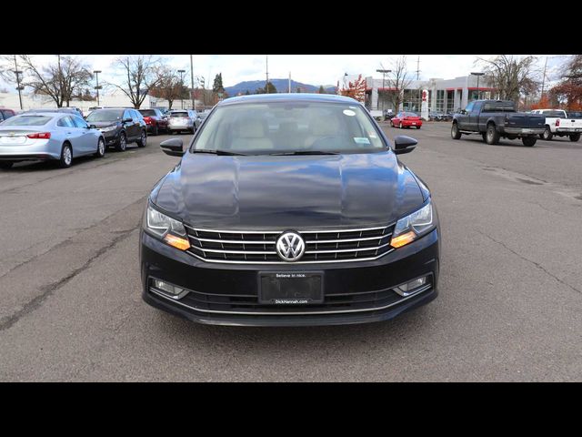 2016 Volkswagen Passat 1.8T SEL