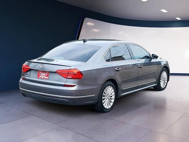 2016 Volkswagen Passat 1.8T SE Technology