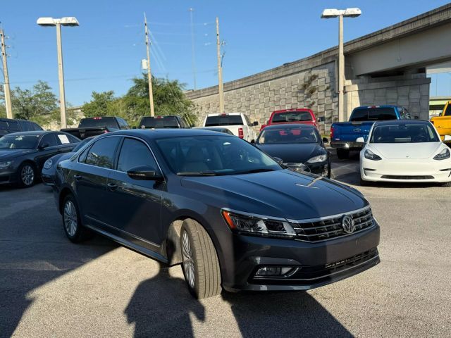 2016 Volkswagen Passat 1.8T SE Technology