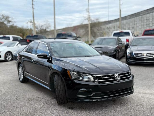 2016 Volkswagen Passat 1.8T SE
