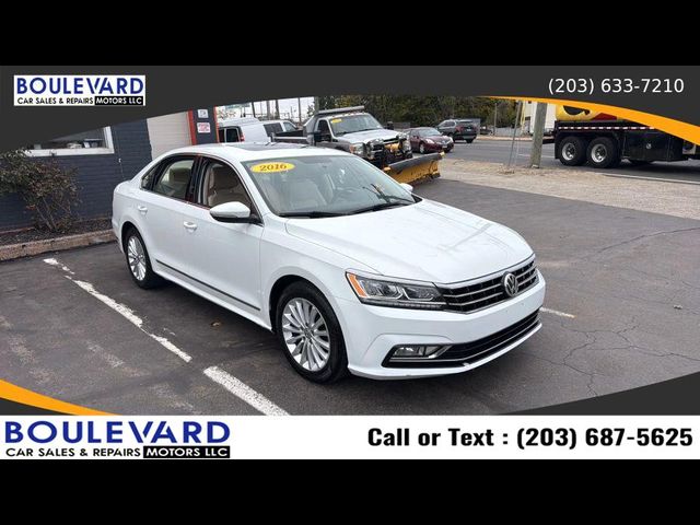 2016 Volkswagen Passat 