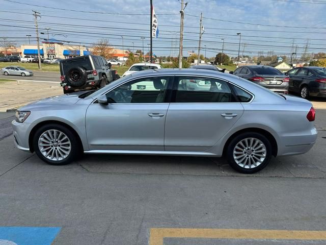 2016 Volkswagen Passat 1.8T SE Technology