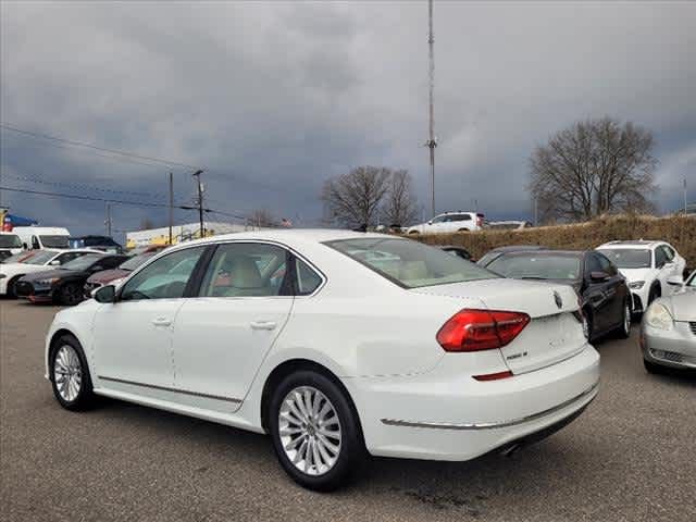 2016 Volkswagen Passat 1.8T SE Technology