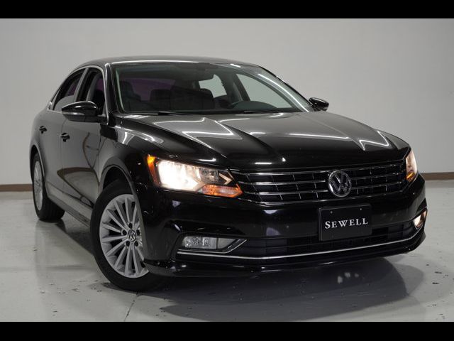 2016 Volkswagen Passat 1.8T SE Technology